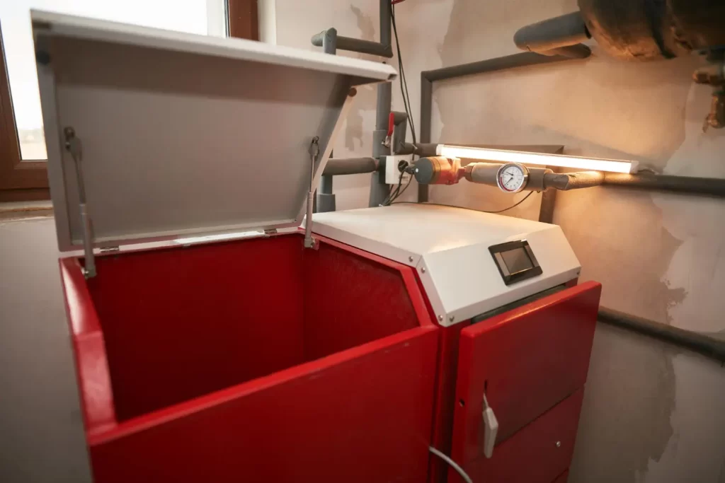 Kotel v technické místnosti rodinného domu